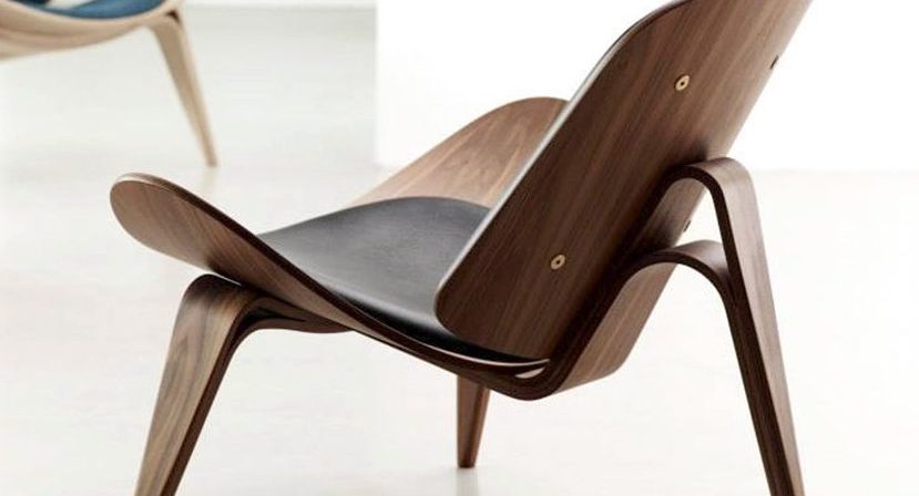 Iconic Modern Designs: The CH07 Shell Chair 1