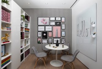 Modern Home Office - Florida Designers