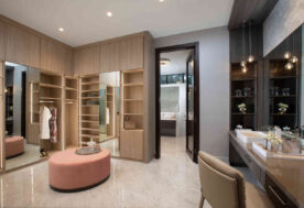 Luxury Walking Closet Design In A Master Bedroom
