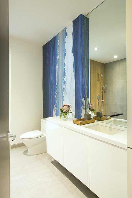 blue wall bathroom design