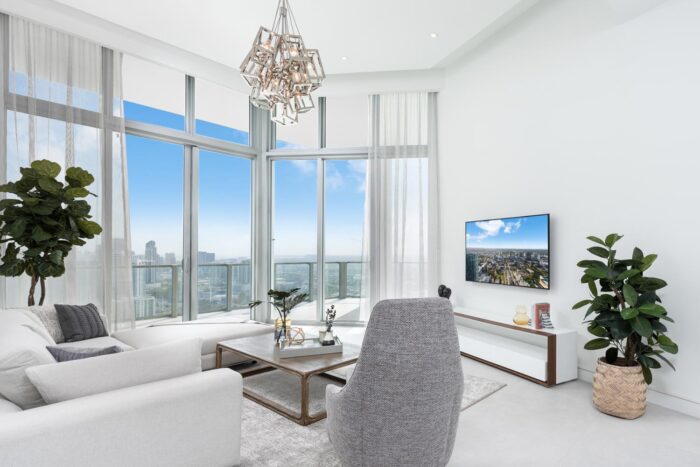 Curated visual reference: Sophisticated Penthouse Condominium Projects Reference: Sophisticated Design Highlighting Special Features In A Penthouse