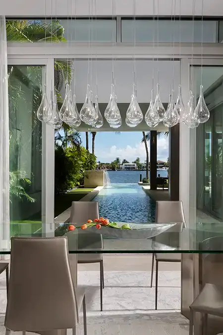 Surfside Residence Decor that Embraces Nature's Beauty