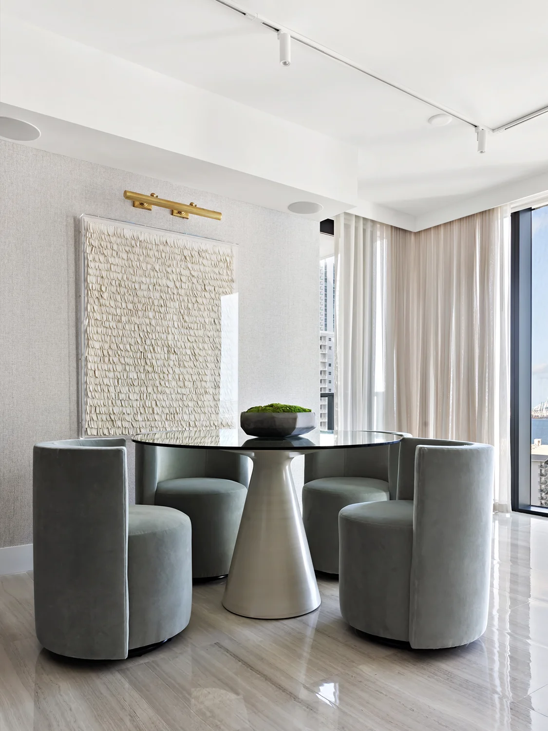 Dining Room Decoration for a Brickell Condo