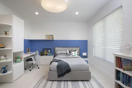 The use of blue colorblocking in kids bedroom designs