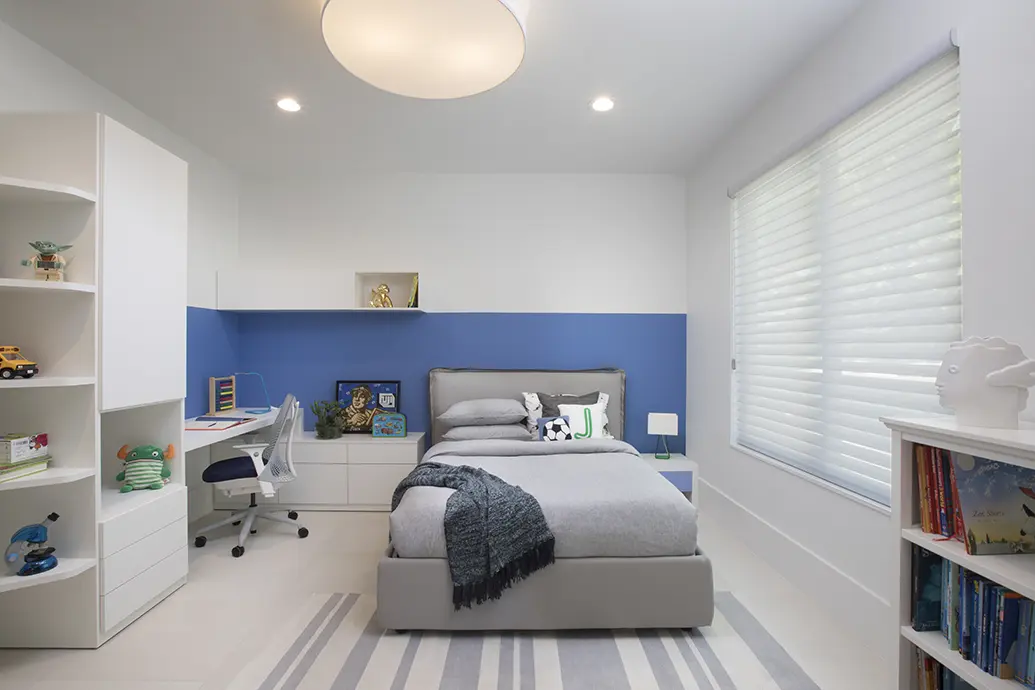 The use of blue colorblocking in kids' bedroom designs